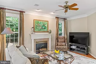 20548 Tidewater, Sterling, VA 20165 - Photo 17