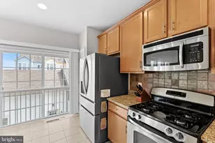 412 Wild Onion Terrace, Leesburg, VA 20175 - Photo 25