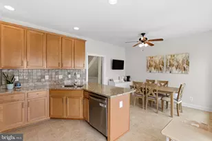 412 Wild Onion Terrace, Leesburg, VA 20175 - Photo 17