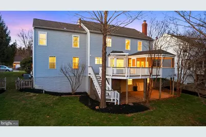 43213 Wayside Circle, Ashburn, VA 20147 - Photo 9