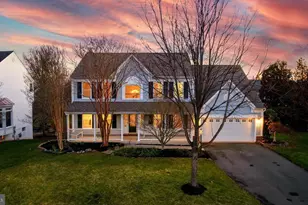 43213 Wayside Cir, Ashburn, VA 20147 - Photo 1