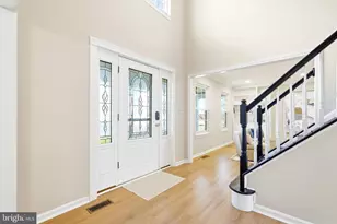 43213 Wayside Cir, Ashburn, VA 20147 - Photo 11