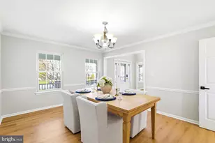 43213 Wayside Cir, Ashburn, VA 20147 - Photo 17