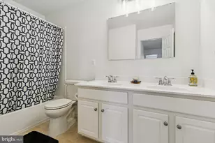 42921 Spyder Pl, Chantilly, VA 20152 - Photo 25