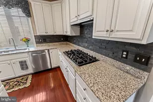 20923 Trenton Cir, Leesburg, VA 20175 - Photo 13