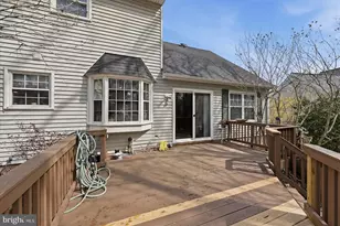 206 Cardinal Glen Cir, Sterling, VA 20164 - Photo 25