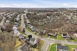 206 Cardinal Glen Cir, Sterling, VA 20164 - Photo 33