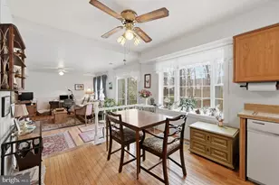 206 Cardinal Glen Cir, Sterling, VA 20164 - Photo 11