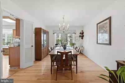 206 Cardinal Glen Circle, Sterling, VA 20164 - Photo 5