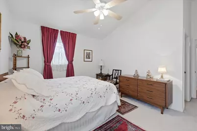 206 Cardinal Glen Circle, Sterling, VA 20164 - Photo 17