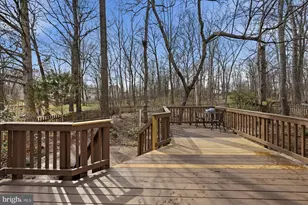 206 Cardinal Glen Cir, Sterling, VA 20164 - Photo 23