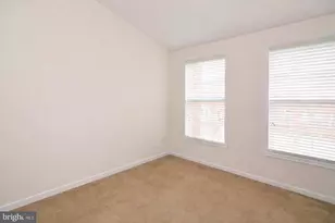 43275 Mitcham Square, Ashburn, VA 20148 - Photo 17