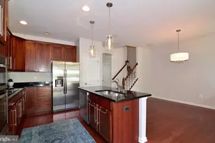 43275 Mitcham Square, Ashburn, VA 20148 - Photo 7