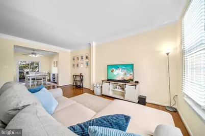 46842 Lawnes Creek Terrace, Sterling, VA 20165 - Photo 9