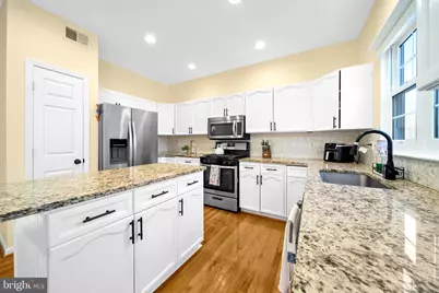 46842 Lawnes Creek Terrace, Sterling, VA 20165 - Photo 21