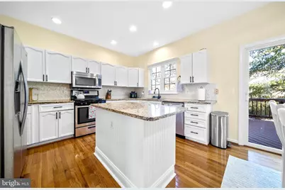 46842 Lawnes Creek Terrace, Sterling, VA 20165 - Photo 19