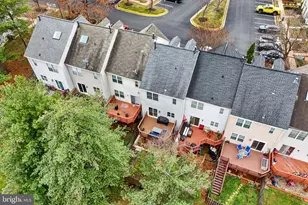 46842 Lawnes Creek Terrace, Sterling, VA 20165 - Photo 7