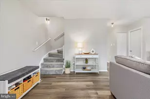 237 Roanoke Dr SE, Leesburg, VA 20175 - Photo 13