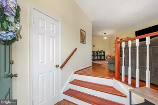 46934 Trumpet Cir, Sterling, VA 20164 - Photo 3