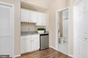 44029 Riverpoint Dr, Leesburg, VA 20176 - Photo 65