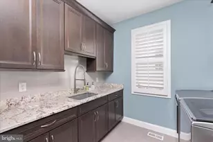 44029 Riverpoint Dr, Leesburg, VA 20176 - Photo 35