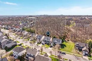 44029 Riverpoint Dr, Leesburg, VA 20176 - Photo 3