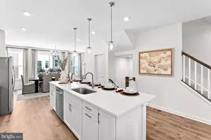 12347 Mystic Maroon Terrace, Ashburn, VA 20147 - Photo 3