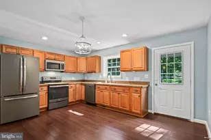 13 S Hughes St, Hamilton, VA 20158 - Photo 9