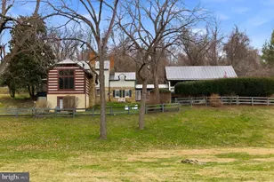 36155 Chamblin Mill Ln, Purcellville, VA 20132 - Photo 11