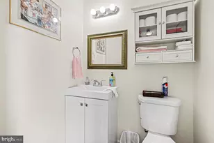 21512 Tamarack Ridge Square, Sterling, VA 20164 - Photo 9