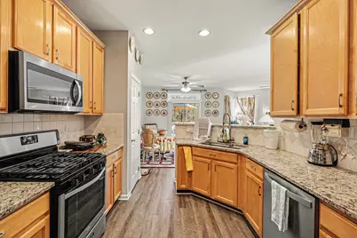 21512 Tamarack Ridge Square, Sterling, VA 20164 - Photo 5