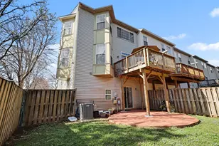 21512 Tamarack Ridge Square, Sterling, VA 20164 - Photo 17