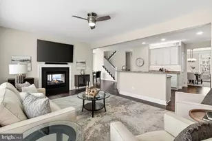 41004 Indigo Pl, Leesburg, VA 20175 - Photo 19