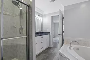 20345 Bowfonds St, Ashburn, VA 20147 - Photo 17