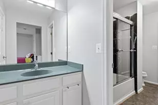 20345 Bowfonds St, Ashburn, VA 20147 - Photo 29