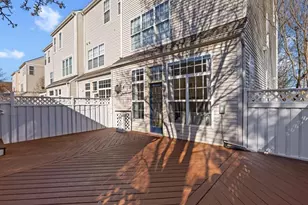 20345 Bowfonds St, Ashburn, VA 20147 - Photo 39