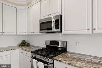 20660 Muddy Harbour Square, Sterling, VA 20165 - Photo 15