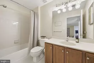 19829 Bethpage Ct, Ashburn, VA 20147 - Photo 37