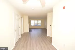 625 Constellation Square SE, Leesburg, VA 20175 - Photo 5