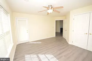 625 Constellation Square SE, Leesburg, VA 20175 - Photo 21