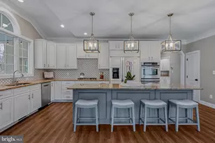 41297 Dutton Ct, Waterford, VA 20197 - Photo 13