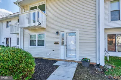 253 Willow Terrace, Sterling, VA 20164 - Photo 3