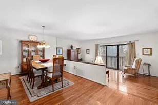 27 Haxall Ct, Sterling, VA 20165 - Photo 5