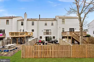 27 Haxall Ct, Sterling, VA 20165 - Photo 37