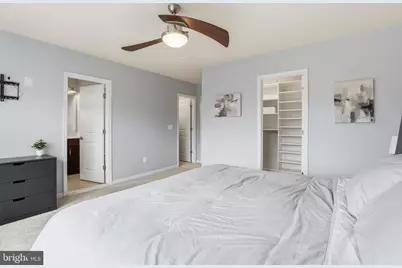 25349 Wakestone Park Terrace, Chantilly, VA 20152 - Photo 19