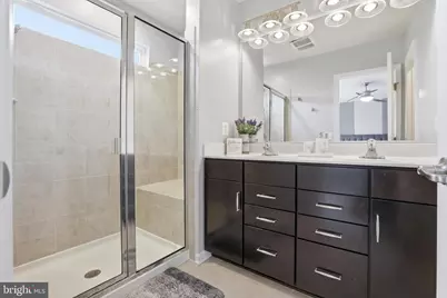 25349 Wakestone Park Terrace, Chantilly, VA 20152 - Photo 23