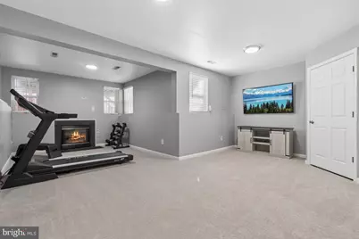 25462 Upper Clubhouse Drive, Chantilly, VA 20152 - Photo 23