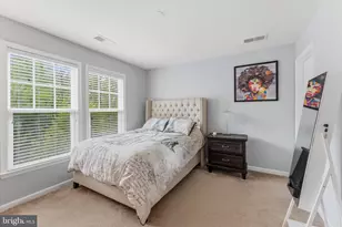 24618 Salmon River Pl, Aldie, VA 20105 - Photo 33