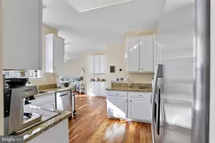 43719 Middlebrook Terrace, Ashburn, VA 20147 - Photo 5