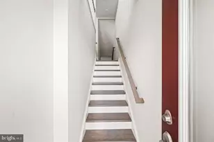 42508 Invergordon Terrance, Sterling, VA 20166 - Photo 3